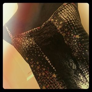 🔵2 FOR $15🔵Adorable Floral Crop Top